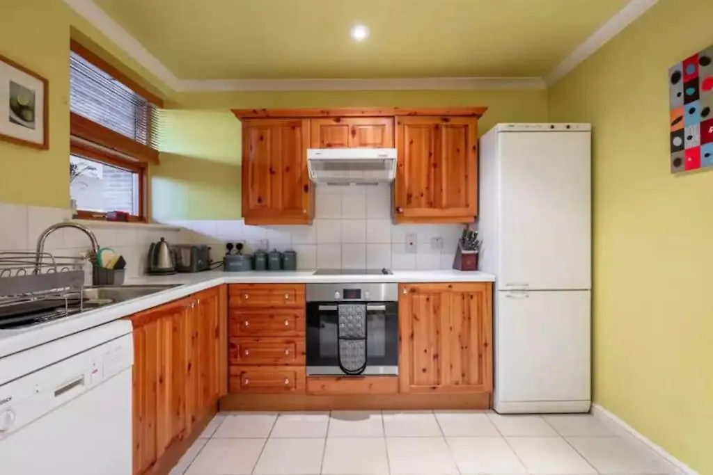 1 Bedroom Flat With Free Parking London Apartment
