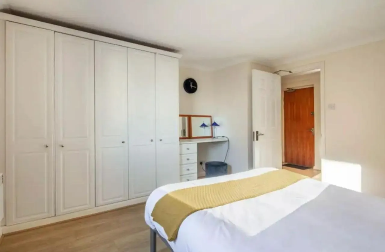 1 Bedroom Flat With Free Parking 런던 영국
